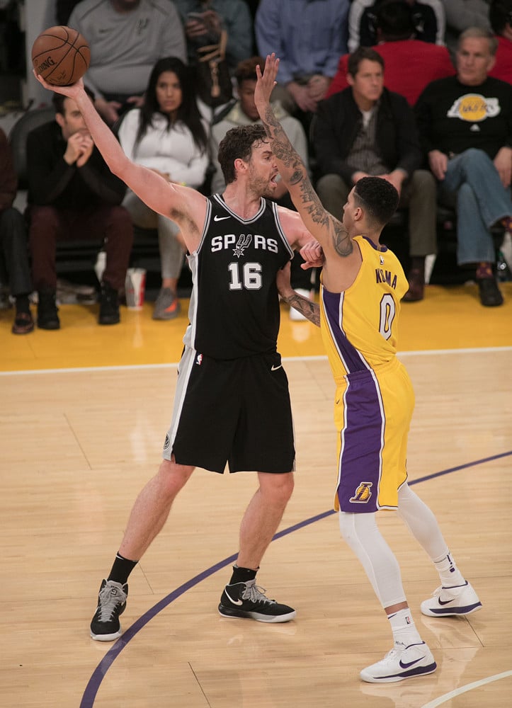 Pau Gasol cae a la suplencia y sus minutos en pista se desploman