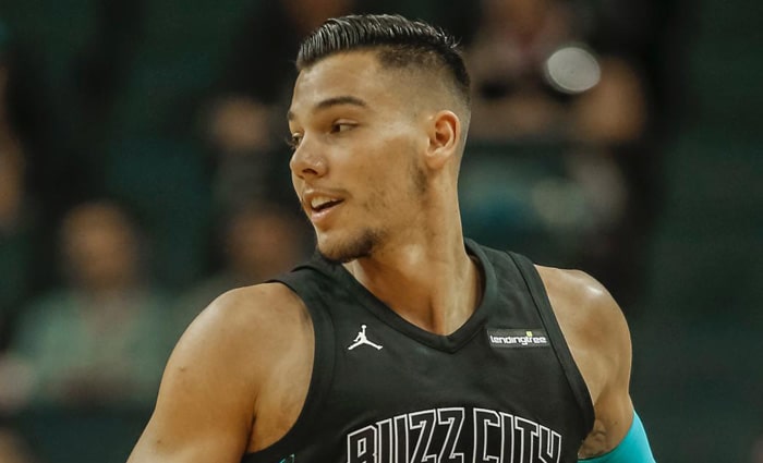Willy Hernangómez mete 15 puntos en el segundo cuarto ante Sixers