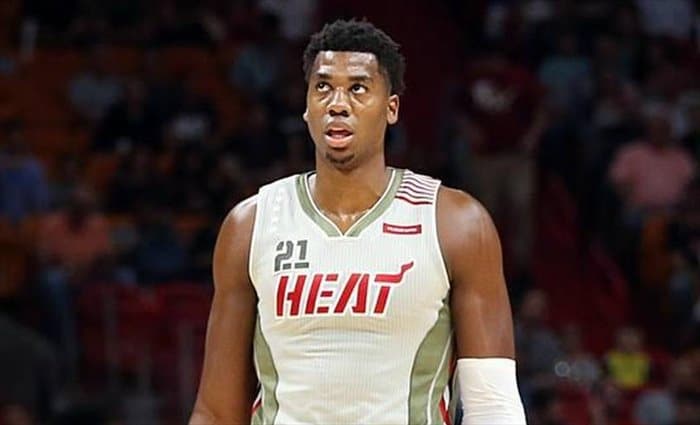 Whiteside se muestra molesto con Spoelstra en playoffs