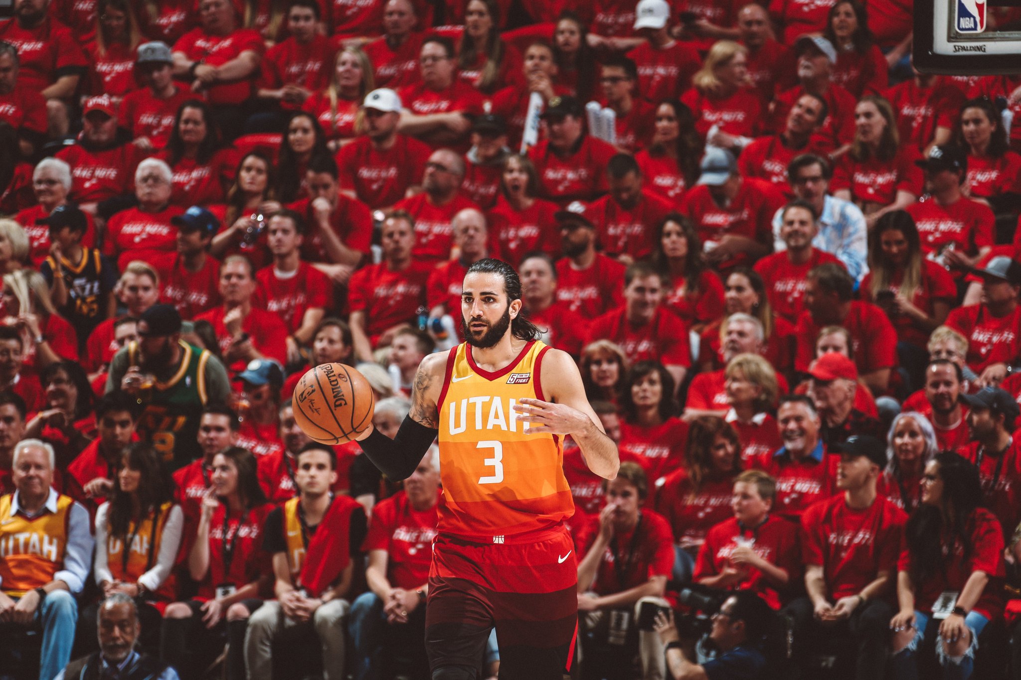 Ricky Rubio lidera el triunfo de Jazz con 26 puntos y un gran triple-doble