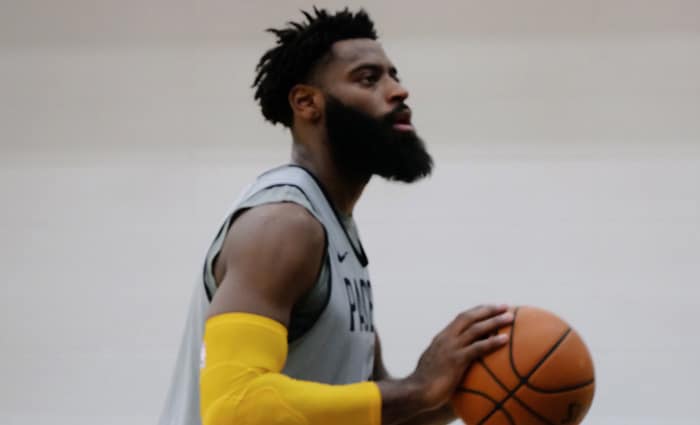 Pacers sanciona a Tyreke Evans por llegar tarde a entrenar