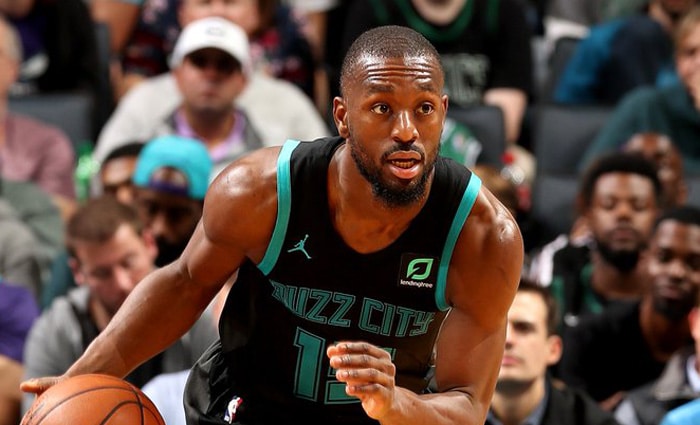 El mejor Ariza puede con los 47 puntos de Kemba Walker