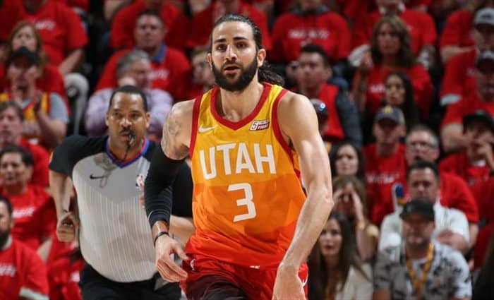 Ricky Rubio vuelve al juego con minutos restringidos