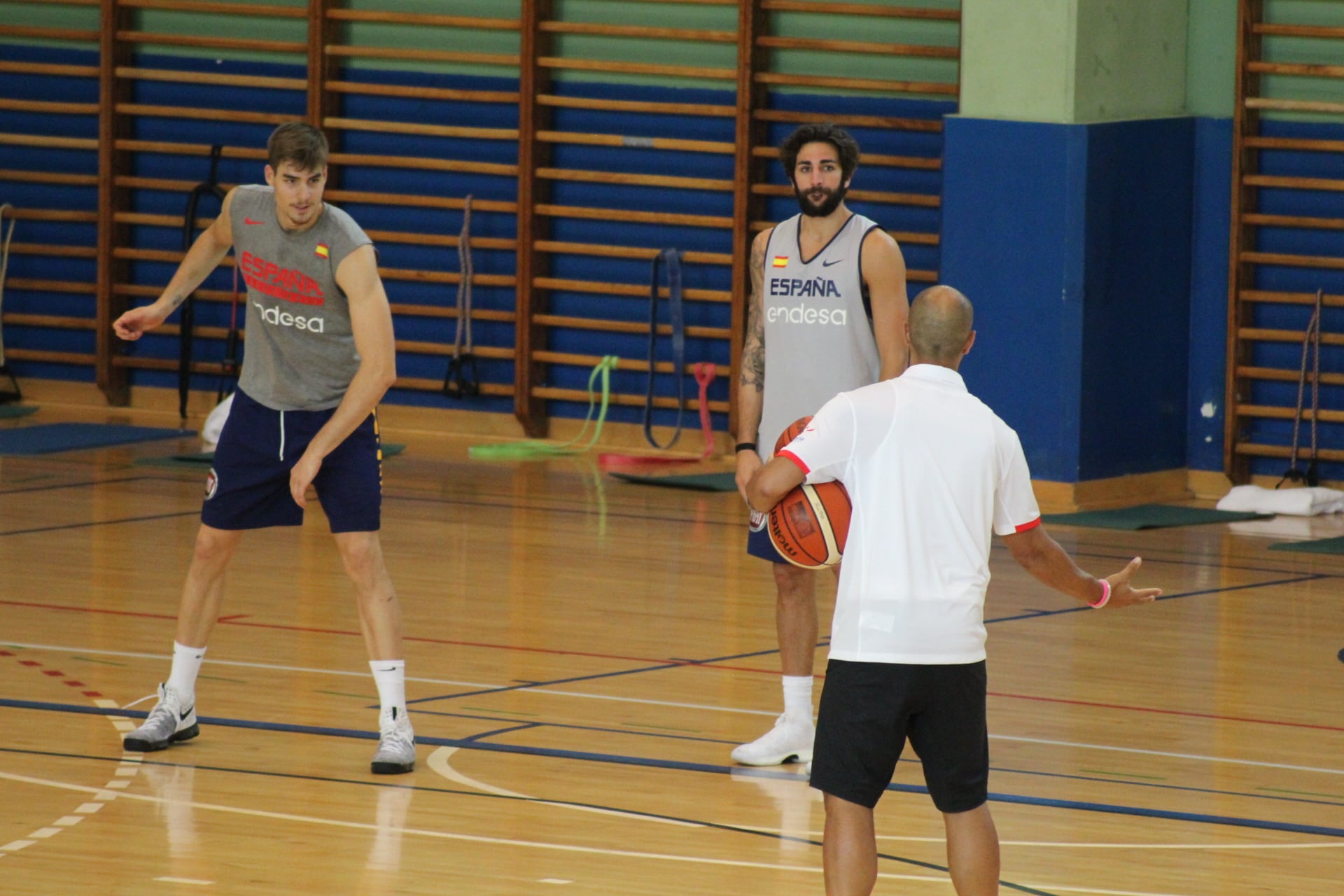 España irá al Mundial sin Mirotic y sin Ibaka
