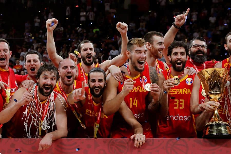 España domina a Argentina para proclamarse campeona del mundo