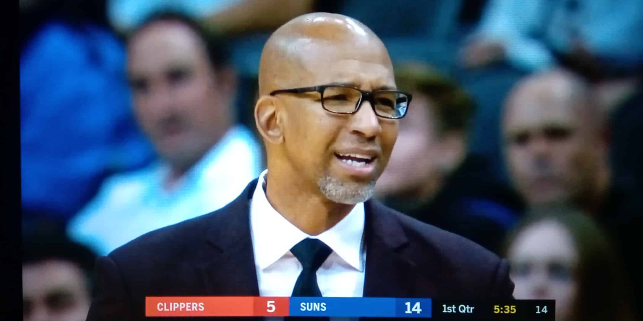 Phoenix derrota a los Clippers sin Rubio y sin Ayton