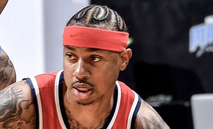 Suspensión para Isaiah Thomas tras su altercado con dos aficionados