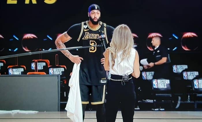El triple sobre la bocina de Anthony Davis para derrotar a Denver