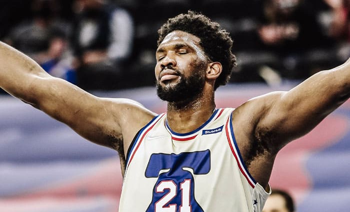 Los Sixers doblegan a los Clippers en un gran duelo entre Embiid y George