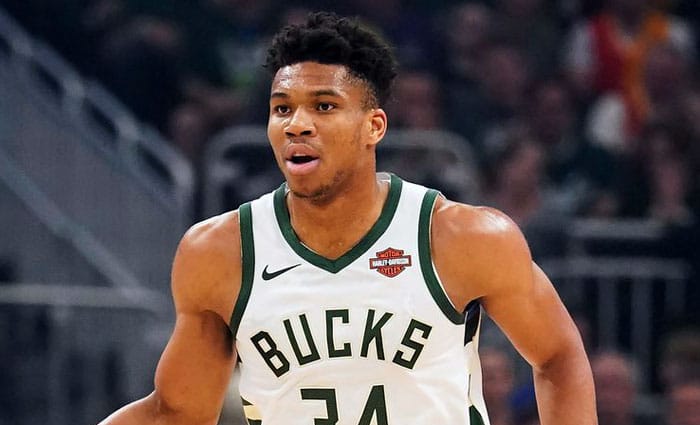 Nets parte como favorito en el Este con Milwaukee en la defensa del título