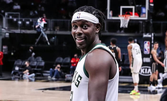 Jrue Holiday gana por segunda vez el premio de Compañero del Año