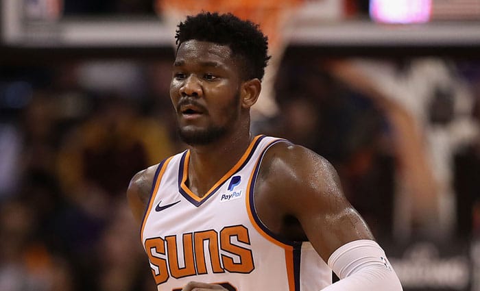 El general manager de Suns cree que Ayton seguirá en el equipo
