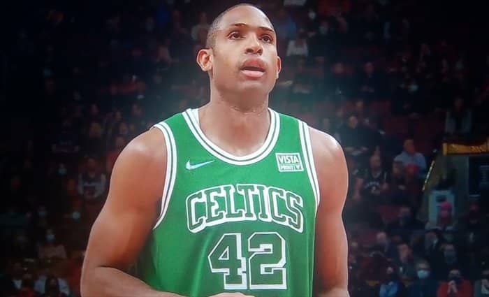 Boston recupera a Horford y Smart y pierde a White