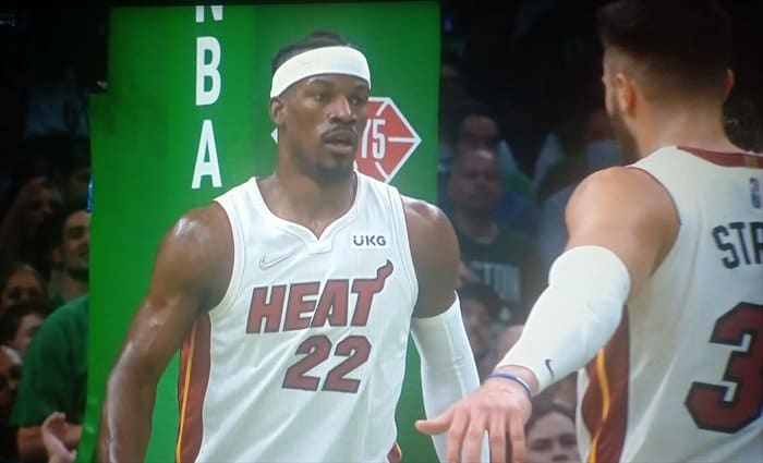 Jimmy Butler fuerza el séptimo partido con una actuación colosal