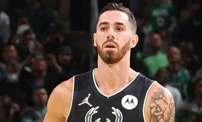 Bucks repesca al argentino Vildoza con un contrato de pretemporada