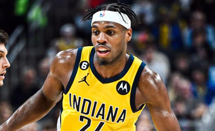 El súbito triple de Buddy Hield: ¡Anotado a los 3 segundos de juego!