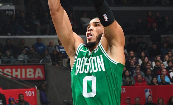 Tatum y Booker son los jugadores de las seis primeras semanas de juego