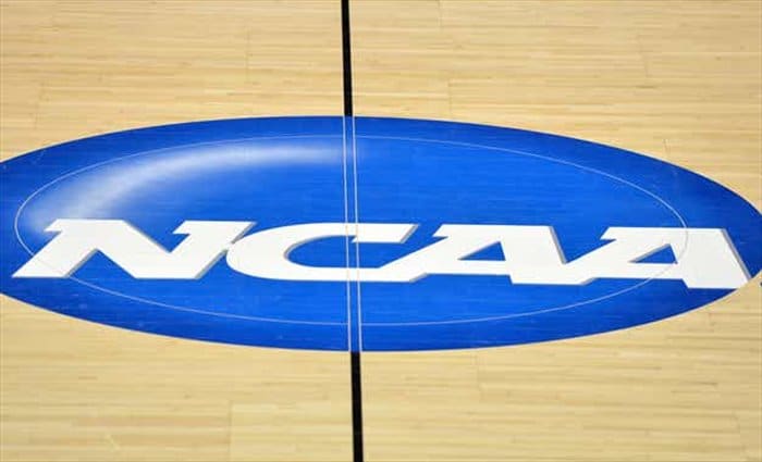 March Madness: los Volunteers de Vescovi dejan fuera a Duke