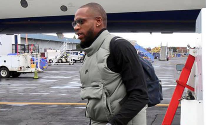 Khris Middleton se somete a una cirugía menor en la rodilla derecha