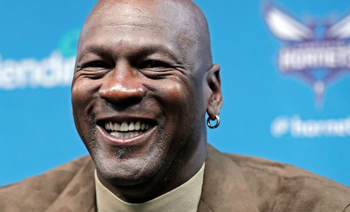 La Junta de Gobernadores aprueba la venta de Charlotte Hornets