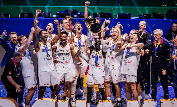 Alemania gana su primer título mundial con Schröder como primer espada