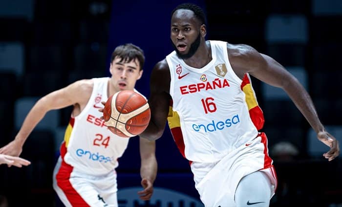 Usman Garuba se une a los Warriors con un contrato dual