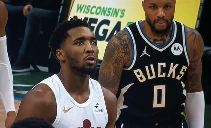 Cleveland exhibe su fortaleza ante unos Bucks a la espera de Doc Rivers