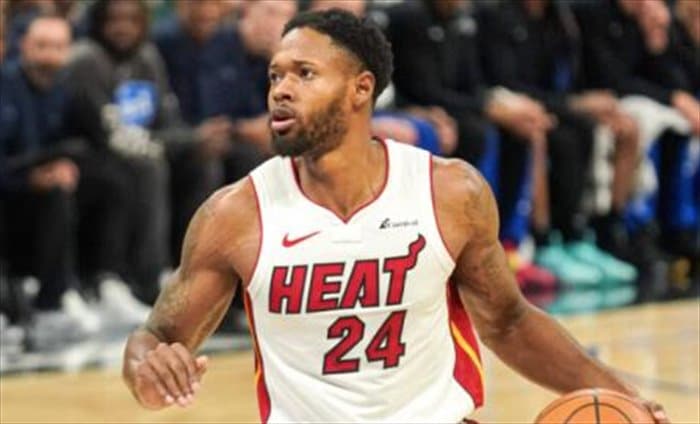 Demandan a Haywood Highsmith por el atropello de un joven