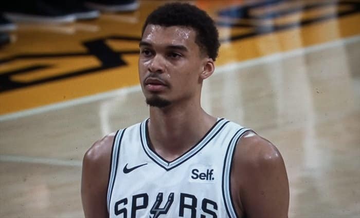 Wembanyama brilla con fuerza en la derrota de Spurs ante Lakers