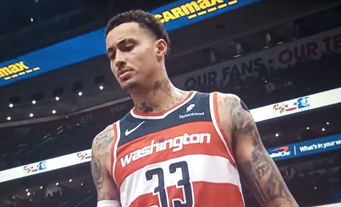 Wizards gana a Hornets para cortar su horrible racha de 16 derrotas seguidas