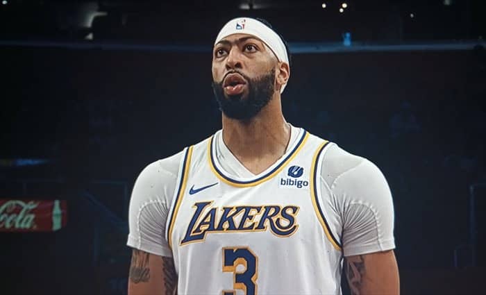 Lakers derrota a Minnesota con un descomunal Anthony Davis