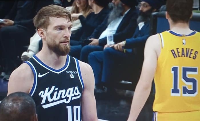 Los Kings le endosan un 4-0 a Lakers con otro triple-doble de Sabonis