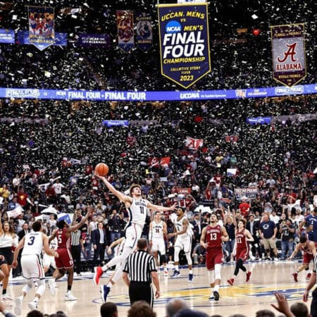 Purdue con un brutal Zach Edey y NC State estarán en la Final Four