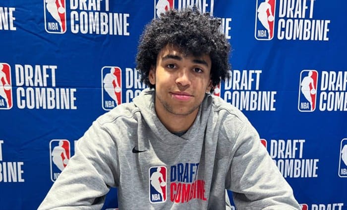 El español Izan Almansa retira su candidatura al draft