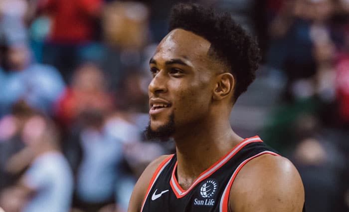 Oshae Brissett dice no a Boston, Keita Bates-Diop dice sí a Brooklyn