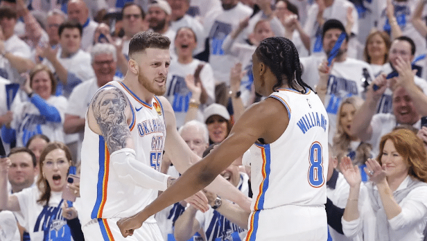 Thunder mantiene su dominio ante Grizzlies y lidera la serie de 2-0 1 OKlahoma City Thunder. Créditos a Alonzo Adams-Imagn Images