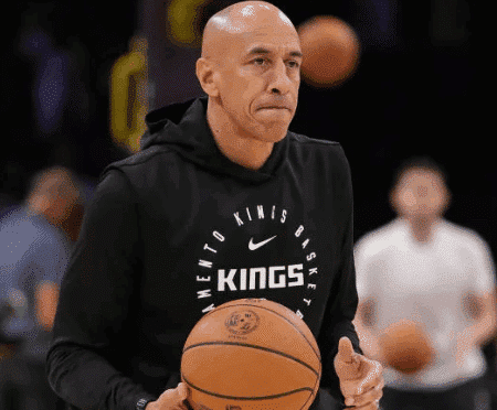 Sacramento Kings asegura a Doug Christie y firman un contrato multianual