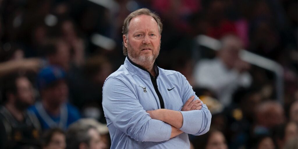¿El fracaso realmente fue culpa de Budenholzer? 1 Mike Budenholzer Fired AP