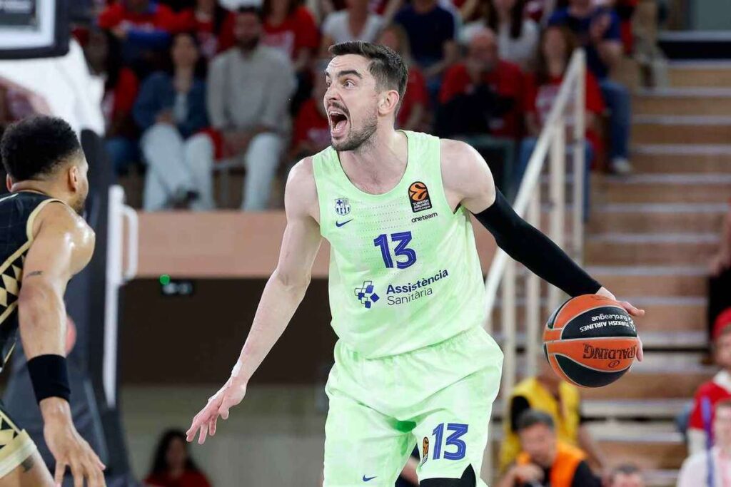 Vincent Poirier atiza contra Satoransky luego del AS Mónaco ante Barcelona 1 a0a8c13e c6c3 4b6c 82f8 48ab8a90c8cf