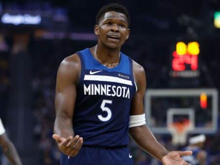 Anthony Edwards y Malik Beasley se unen al selecto club de 300 triples en una temporada