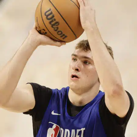 Boston Celtics y Cooper Flagg se reúnen ¿Alguna posibilidad de conseguirlo?