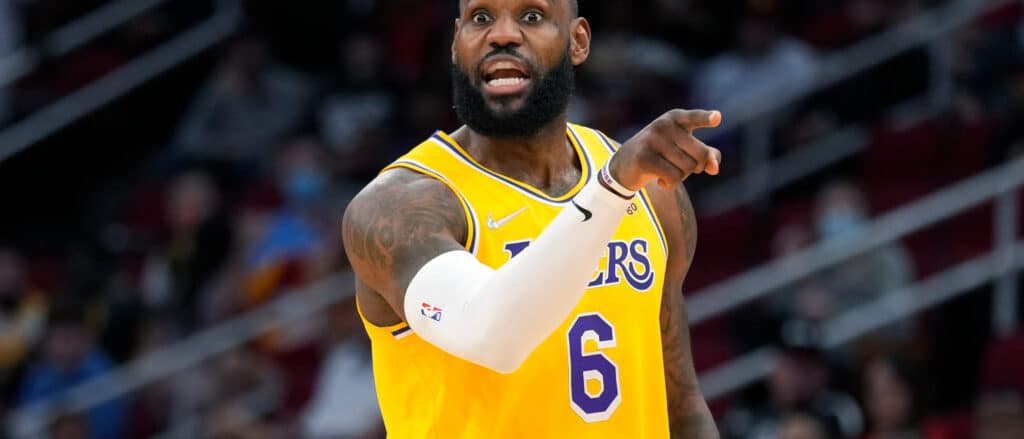 LeBron James podría unirse al nuevo proyecto de Dallas Mavericks 1 LeBron James podría unirse a Dallas Mavericks. Photo/Eric Christian Smith