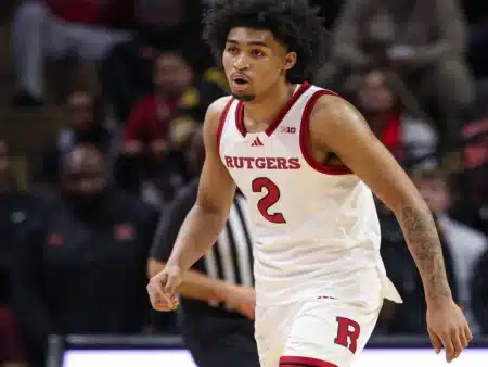 San Antonio Spurs medita sus opciones de cara a la pretemporada