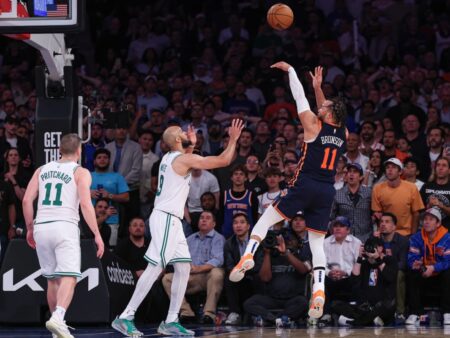 Jalen Brunson bestial le da la ventaja 3-1 a Knicks sobre Celtics
