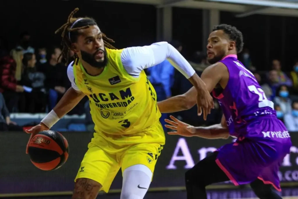 Traspaso ACB: ¿Quién es el nuevo ala‑pívot del Unicaja? 1 James Webb III