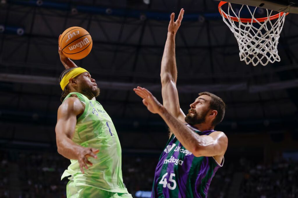 Pronóstico Barcelona vs Unicaja – Juego 2 Playoffs ACB (06/06/2025) 1 Barcelona vs Unicaja