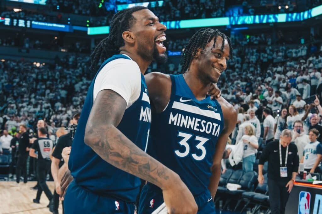 Naz Reid, el talentoso pívot de los Minnesota Timberwolves, está en el centro de los rumores NBA