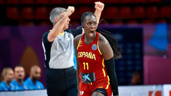 España avanza a las Finales del Eurobasket femenino