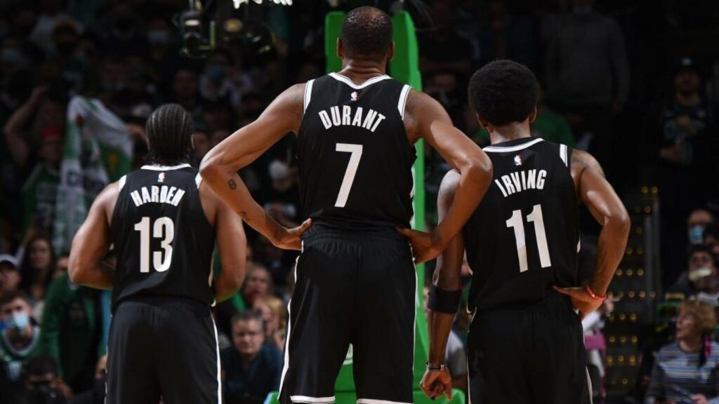 ¿Un dardo a sus excompañeros? Las palabras de Kyrie Irving sobre el Big Three de los Nets 1 ¿Un dardo a sus excompañeros? Las palabras de Kyrie Irving sobre el Big Three de los Nets