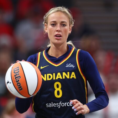 ¿La multa más extraña de la WNBA? Sophie Cunningham en el centro de la polémica